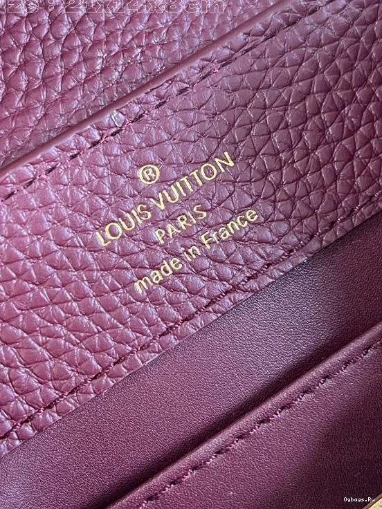 VUITTON LOUIS CAPUCINES MINI-21*14*8CM 0204